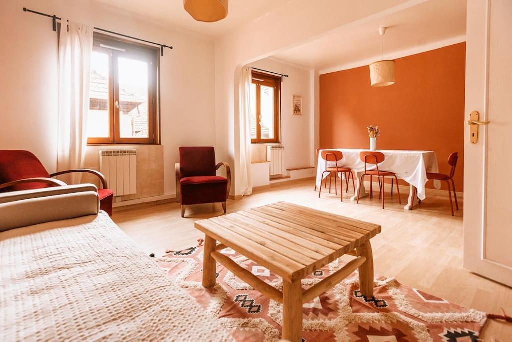 Sur La Route Des Vins Apartment Gueberschwihr